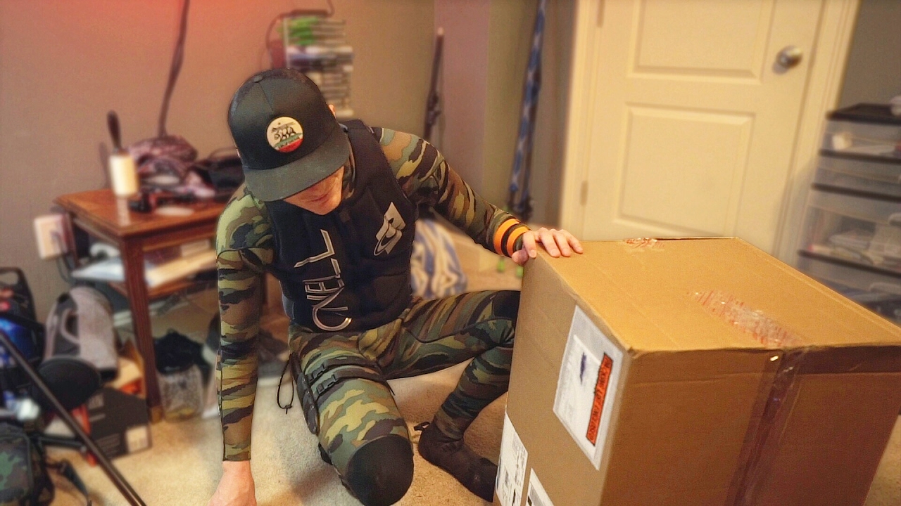 Cant Believe They Sent Me This! - Unboxing (Hurley) | DALLMYD