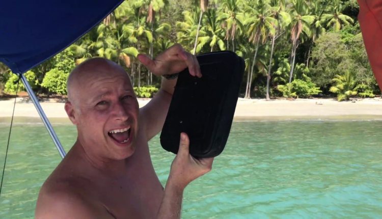 Dive Logz Presents the Scuba Diving Log Book Binder that's Amazon's Choice