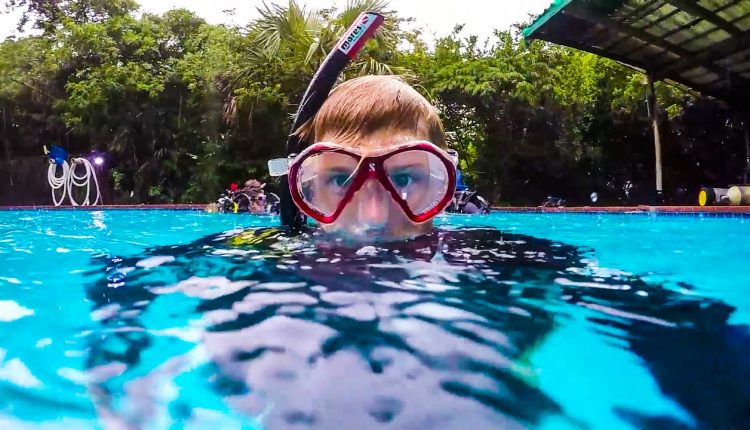 FIRST SCUBA LESSON!