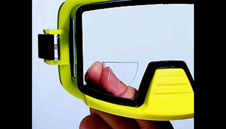 Stick on lens for Dive Masks