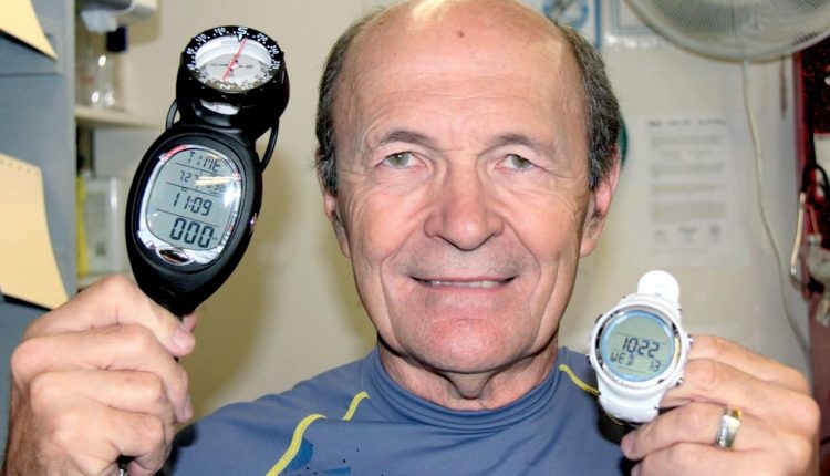 Scuba Tech Tips: Choosing A Dive Computer - S04E03