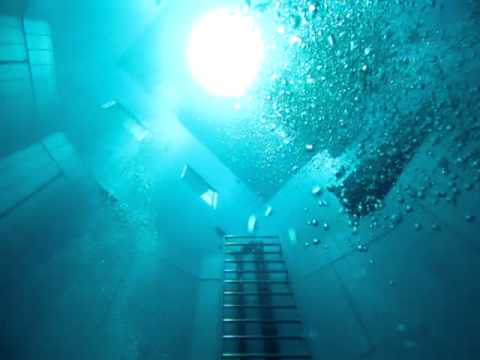 Scuba diving to the deepest pool in the world - Nemo 33