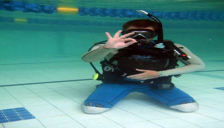 PADI Open Water Crew Pak with eRDPML and Blue Log Book 60067