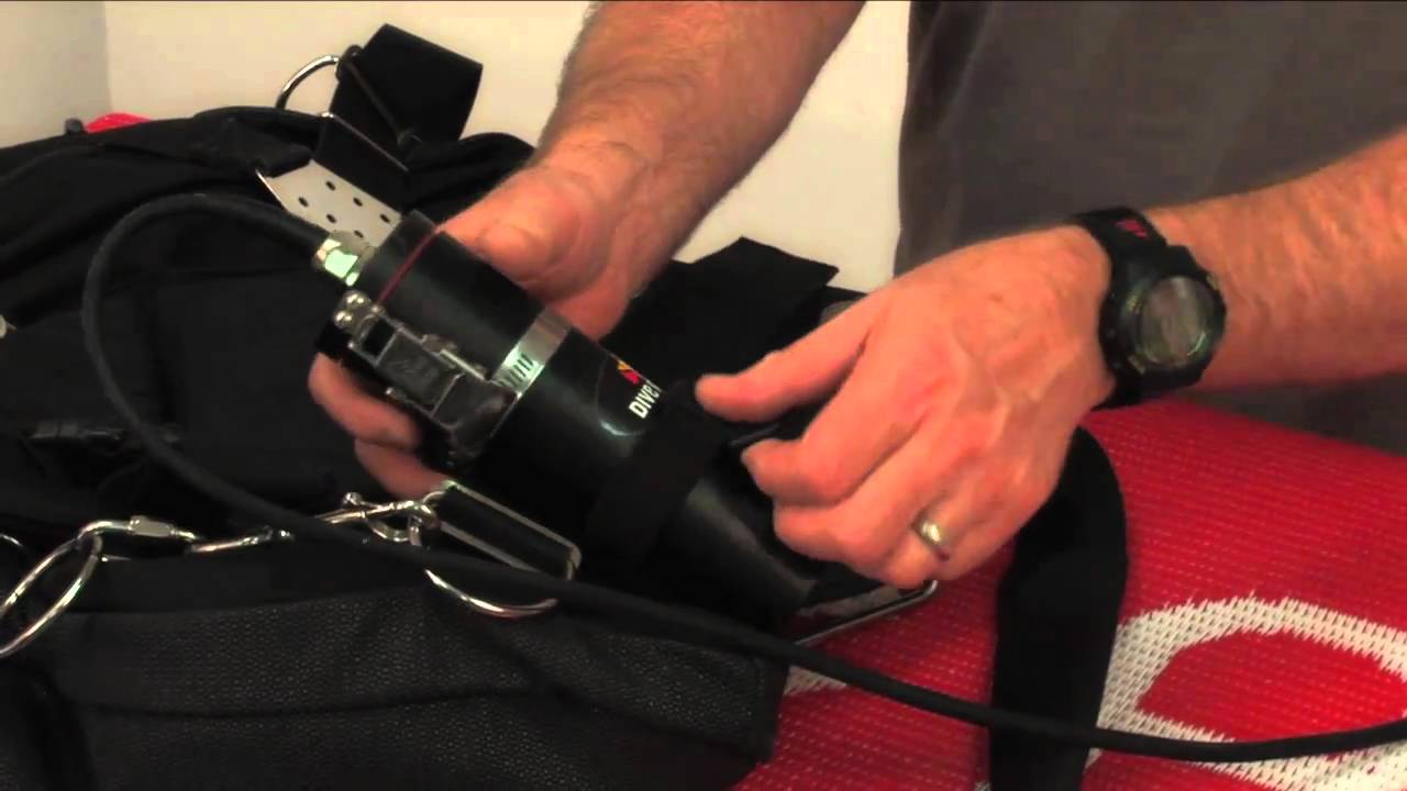 Technical Diving: Options for Mounting an RX2 Dive Light