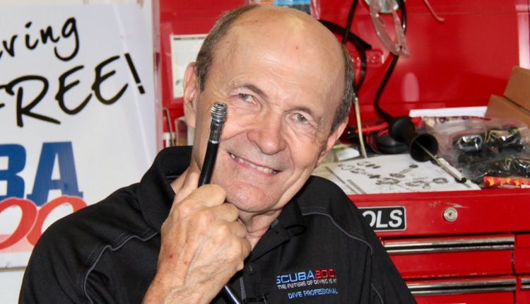 Scuba Tech Tips: Servicing Your Inflator Hose - S06E05