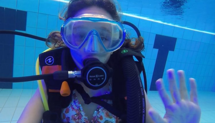 Carla Underwater - 10 year old Scuba diving underwater