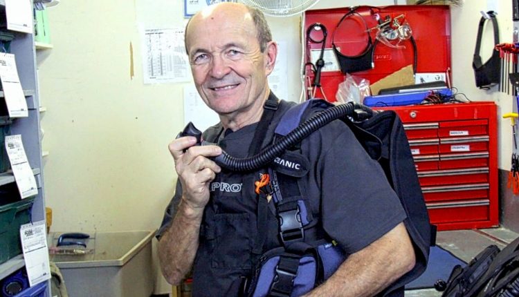 Scuba Tech Tips: BCDs - Jacket Style vs Wings - S04E13